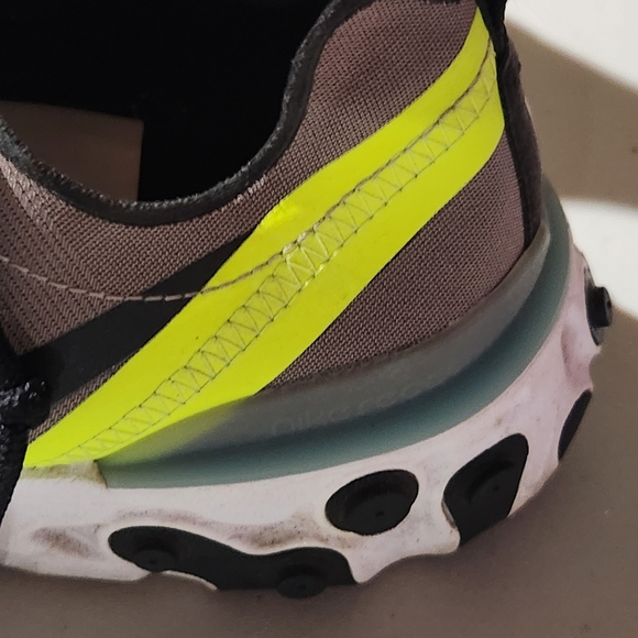 Nike REACT ELement 55 Pumice Gray/black Running Sneaker Size 8.5 - Picture 12 of 16